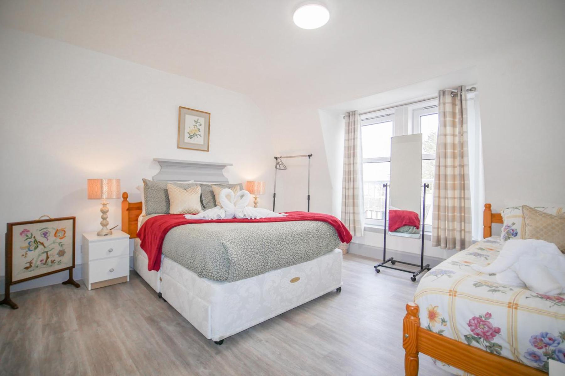 Telford Rd 5 Bedroom House Inverness Bagian luar foto